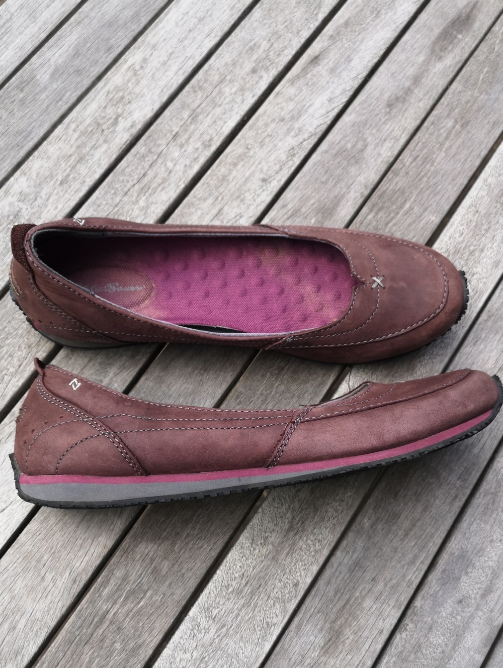 Eddie Bauer plum leather flats